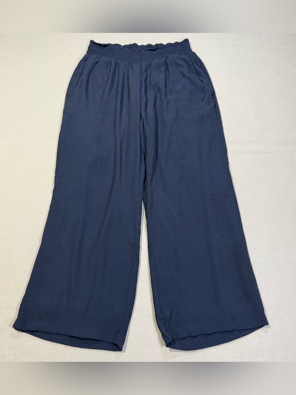 Sharagano Women’s Navy Blue Wide Leg Pants Size XL Smocked Waist Pull On Pockets